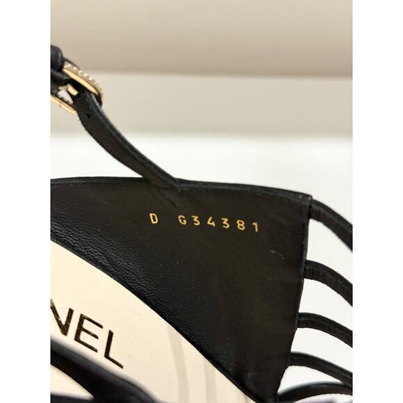 NWOT Chanel Leather Embellished Pearl Slingback Sandals Black Women's Size EU 41 - Picture 8 of 9